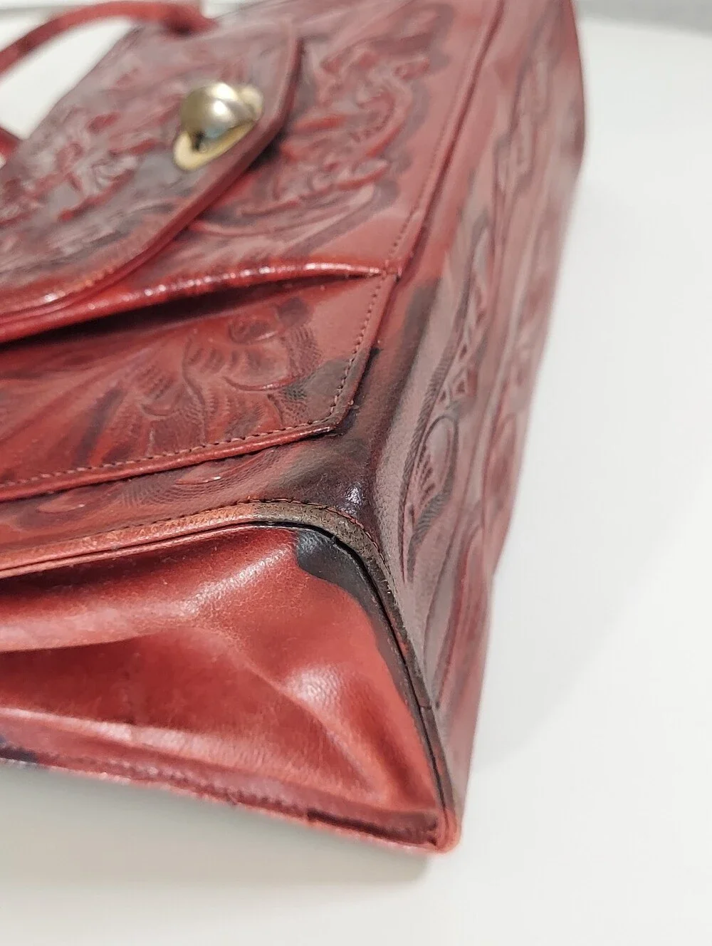 Vintage Red Floral Tooled Leather Mid-Century Artisan Satchel Hand Bag Purse